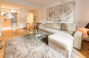 Malasaña Urban by Madflats Collection